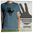 Adide fekete