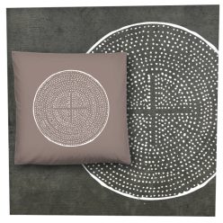 Mákosfalvi keresztes bőrrosta fehér