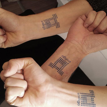 CSINÁLTUNK PECSÉTET!